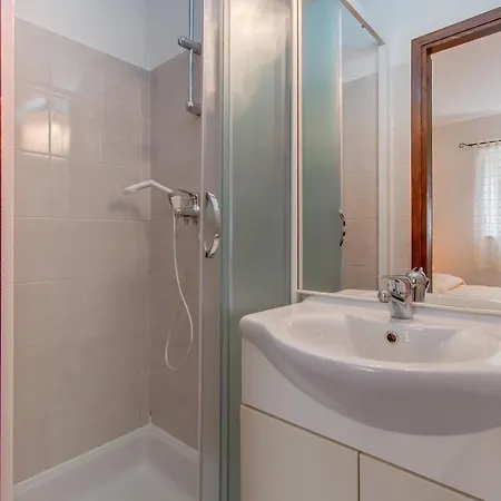 Apartman Beautiful Studio Ksenija 2 *